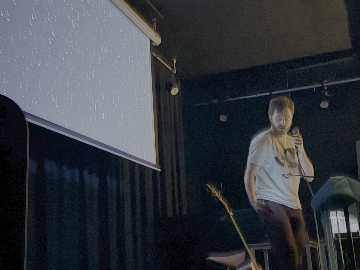 Bristol Folk House gig photo 7